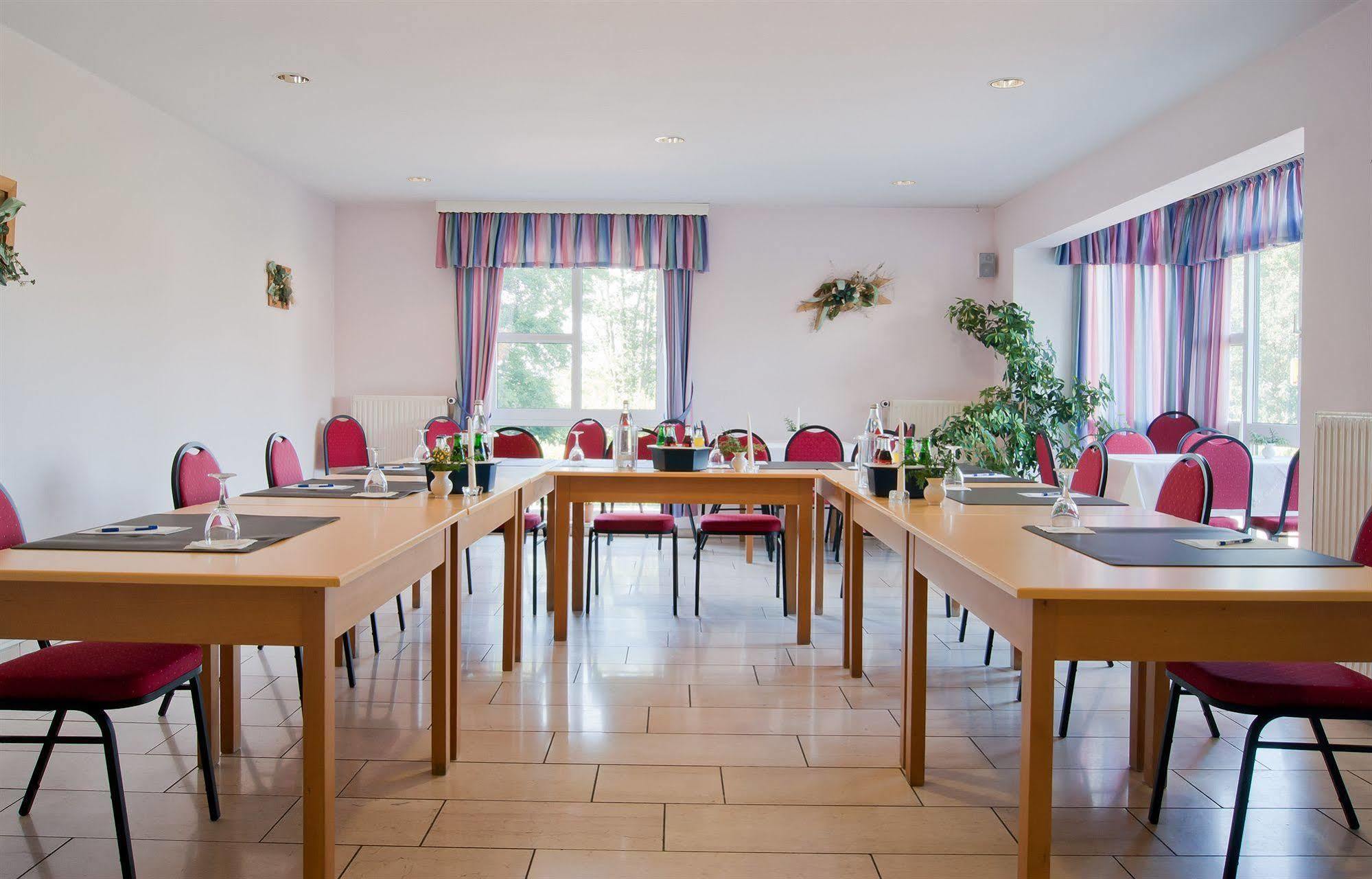 Mülsen Hotel Garni Zwickau-Mosel מראה חיצוני תמונה