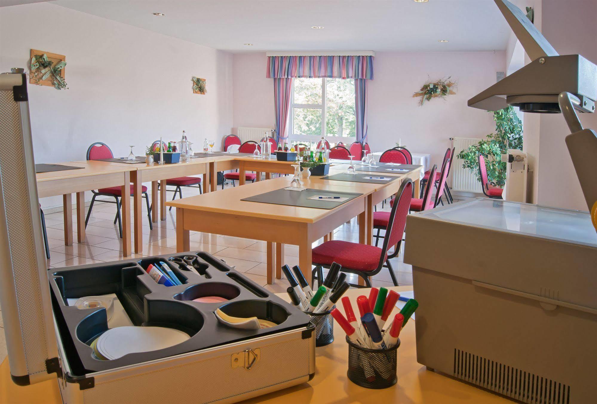 Mülsen Hotel Garni Zwickau-Mosel מראה חיצוני תמונה